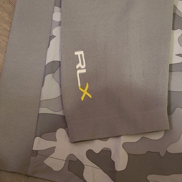 Sweater - Picture 2 of 3